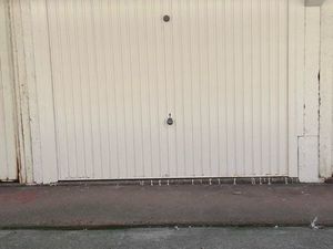 Garage fermé marina port deauville