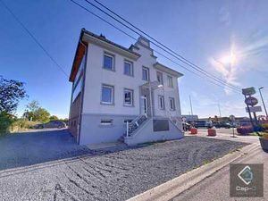 Lontzen : appart. à louer 125 m²  2 ch  parking  PEB B