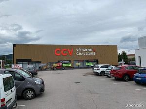 Local commercial situé en Retail à Saint Die