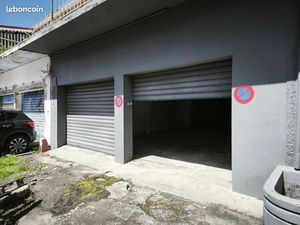 Local commercial 150 m² Fort-de-France