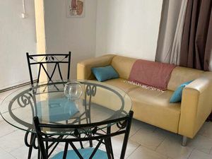 Loue F2 meublé tout confort climatisé gosier bourg proche Mairie eau compris 550/mois