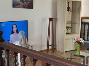 Haut de villa meublé à louer