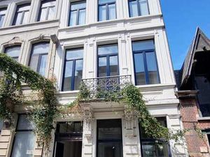 Bureau/atelier rénové près d’Anvers-Central