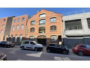 Bureau en loft à louer à proximité du parc Spoor Noord à An