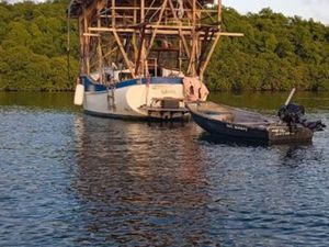 Échange bateau en Ma marrtinique contre terrain au canada