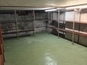 Grande surface/ box de stockage