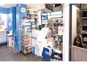 Tabac + Achat d’or avec agrément PMU – 2 commerces à vendre – Guadeloupe