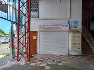 A vendre local commercial - boisripeaux abymes