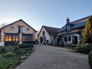 Ensemble immobilier avec très beau potentiel