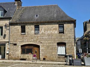 Immeuble 130 m² QUINTIN