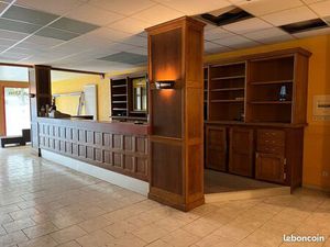 Immeuble à vendre Decazeville (Aveyron 12) Imm centre-ville/ Bar/restau 180 m²/ plus 2 app