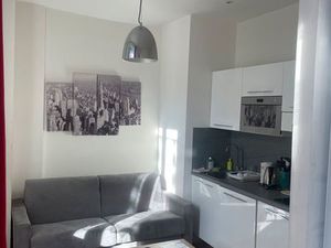 Loue Charmant Studio meublé et équipé