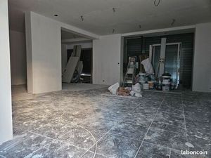 Local commercial rénové - 55 m² environ - Quartier Talma Brunoy