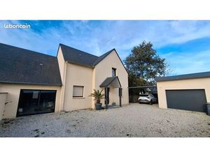 Maison contemporaine de 149 m² avec accès par chemin