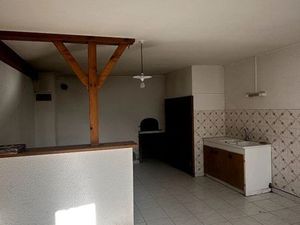 Appartement 3 pièces 502 m²