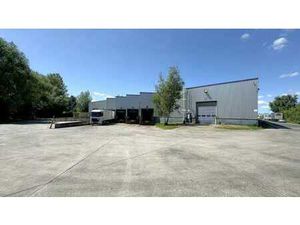 Entrepôt logistique à louer dans la zone industrielle Kreke