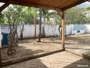 Centre-ville Saint-Leu - Terrain 343 m² viabilisé