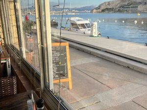 Restaurant bar île du Frioul