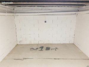 Box / Garde-meubles de 10 m2