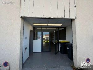 Local 98 m² DOUVRES-LA-DÉLIVRANDE