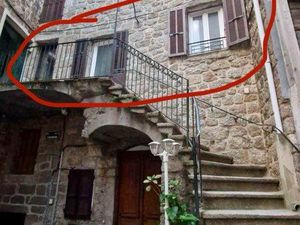 Appartement vieille ville de Sartene