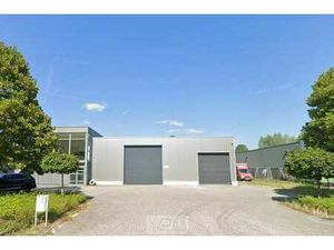 Entrepôt avec bureau à louer à Bornem