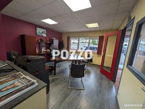 Local commercial 770 m²