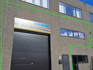 KMO unit met opslagruimte en tussenverdiep