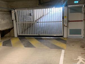 Place de parking sous-sol
