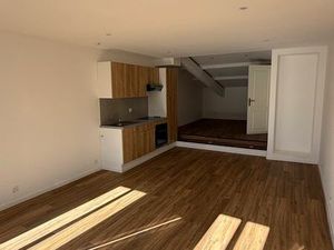 Guitre centre grand studio façon Loft