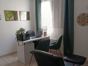 Bureau Professionnel idéalement situé