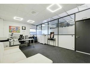 Bureaux 330 m² Pantin