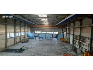 Local d'activité 2 060 m²