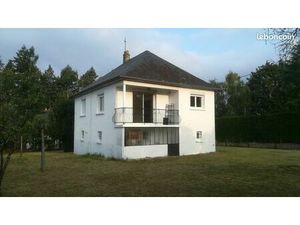 AGREABLE MAISON F4 centre ville jardin