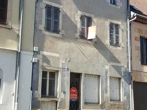 Maison de ville 5 pièces à rénover