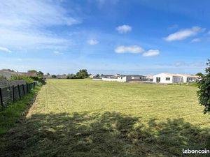 Terrain 513 m² Semussac
