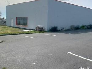 LOCAL COMMERCIAL 200m2 COUTANCES
