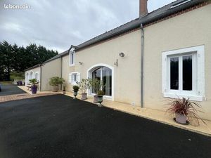 Longère 7 pièces 200 m²