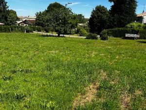 Terrain 824 m² Genissac