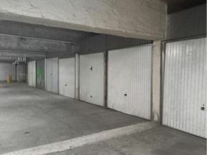 2 boxs de stockage vendu loué ou libre