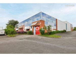 Local d'activité 410 m²