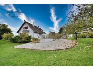 Maison 6 pièces 211 m²