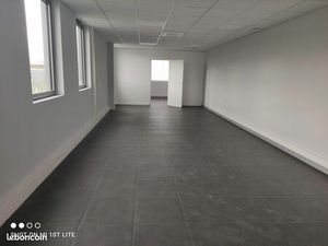 Bureau Indépendant + Zone de stockage - ESCALQUENS