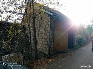 Vend grange à rénover
