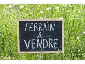 Terrain 4967 m² Guîtres