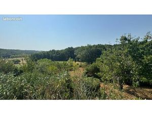 Terrain 1 776 m² Estillac