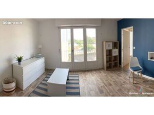 Studio 1 pièce 33 m²