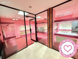 Boutique 68 m² Sully-sur-Loire