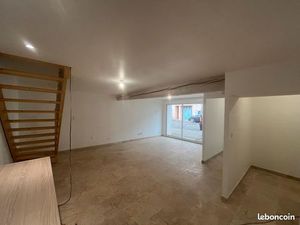 Maison T3/T4 entièrement rénovée avec stationnement