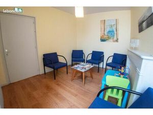 Bureaux 67 m² Jonzac